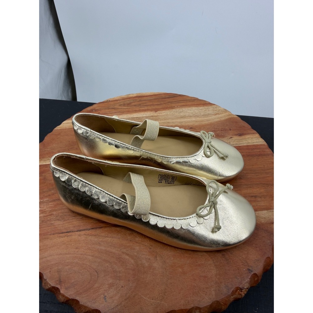 Mini Boden Scalloped Ballet Flats girls 2 33 Gold Metallic Leather Bow Strap